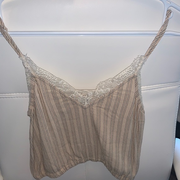 Brandy and aritzia shirts - Picture 6 of 8